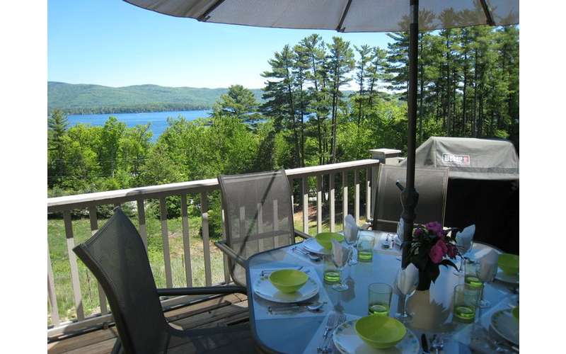 Beautiful Townhouse Rental on Lake NY