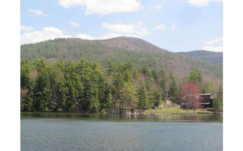 Lake House Rental On The Lake Pet Friendly, Private Dock, On