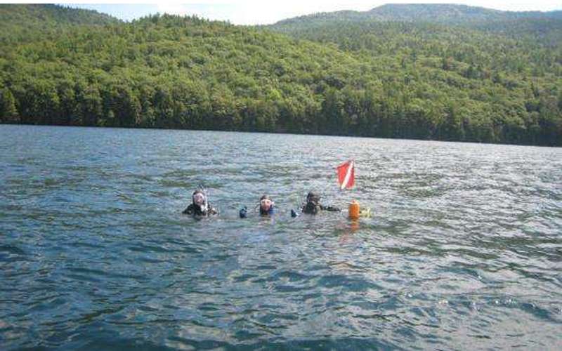 Halfmoon Marine Services Scuba Diving in Lake NY 12845