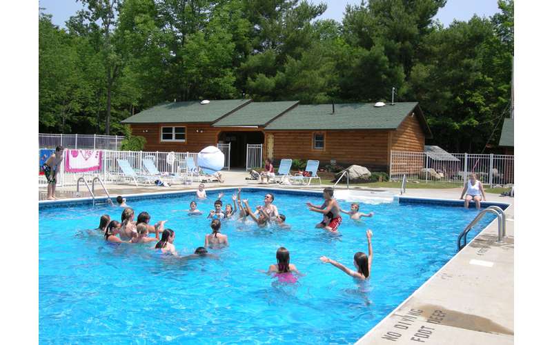 Stay at the Beautiful Saratoga Escape Lodges and RV Resort in