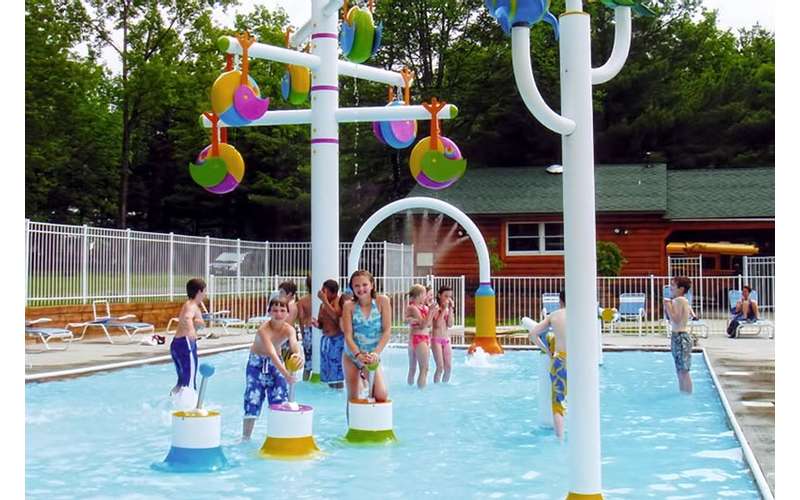 Stay at the Beautiful Saratoga Escape Lodges and RV Resort in