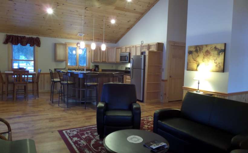Pet Friendly Lake Hotel / Cabins & Cottages at The Lodge at
