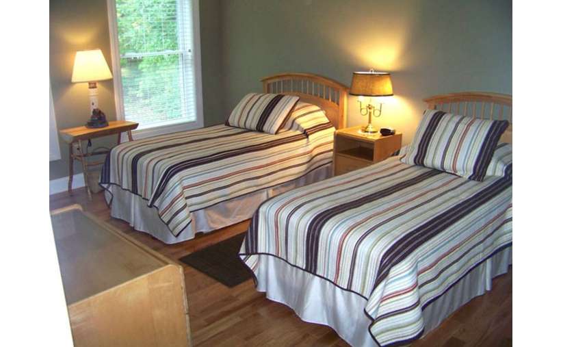 Lakeside Rental Home in Lake NY