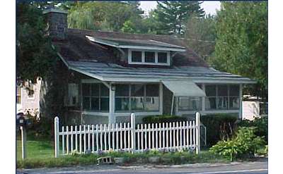 Pet-Friendly Cabins & Cottages in Lake George NY