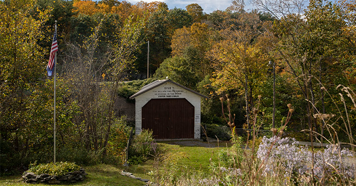 covered bridge in shushan