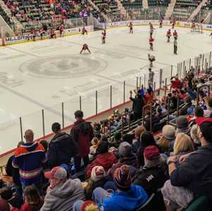 adirondack thunder hockey game in glens falls