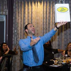 murder mystery dinner scene