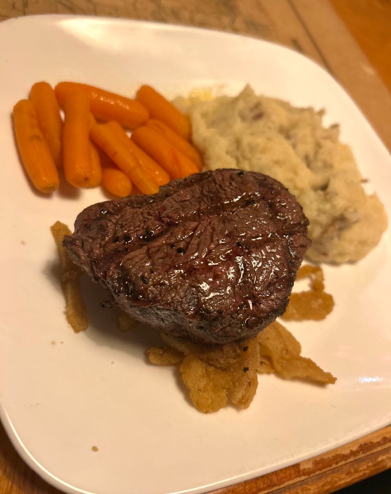 meat with potatoes and carrots