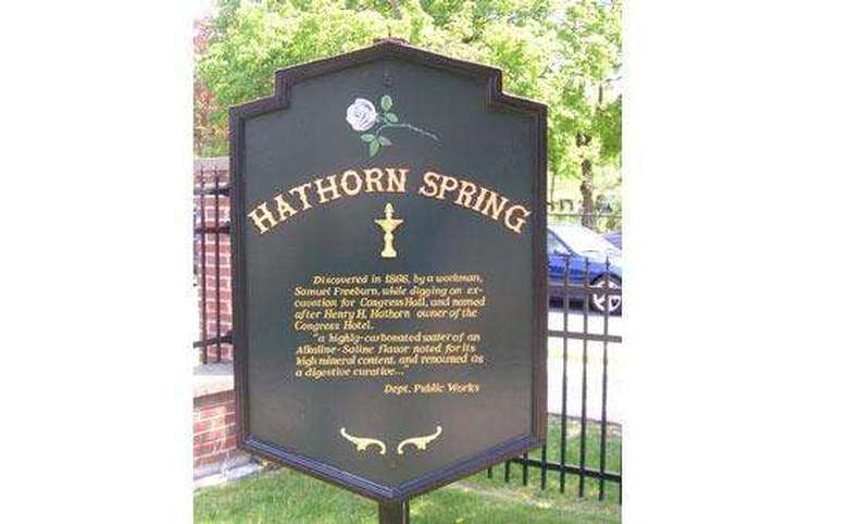 informational sign about hathorn spring