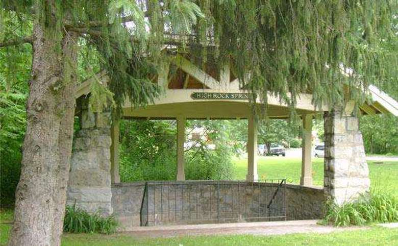pavilion protecting high rock spring