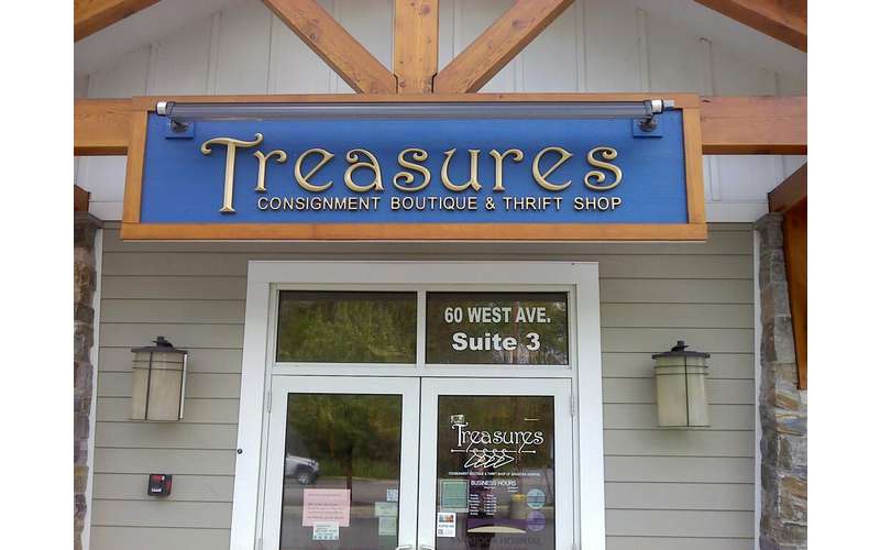 Treasures Consignment Boutique Thrift Shop Saratoga Springs, NY 12866