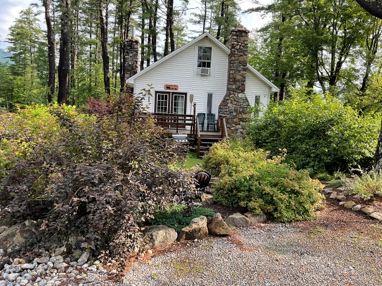 View of Bear Den Cabin