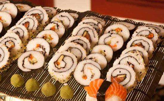 sliced sushi rolls