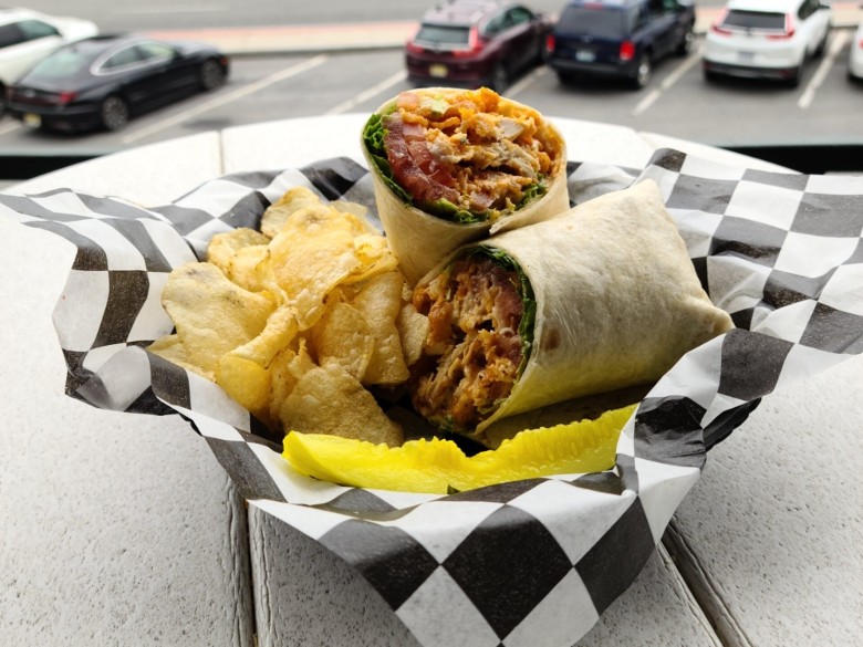 sandwich wrap with chips