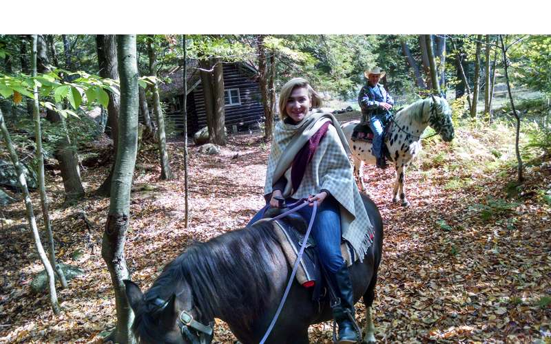 Ruggiero's Public Horseback Riding at the Painted Pony Ranch Minutes from Lake and