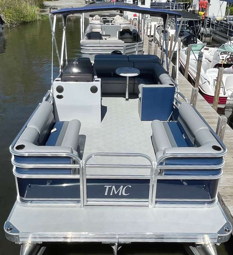 New 22' Tritoon, Comfortable seat up to 13 passengers
