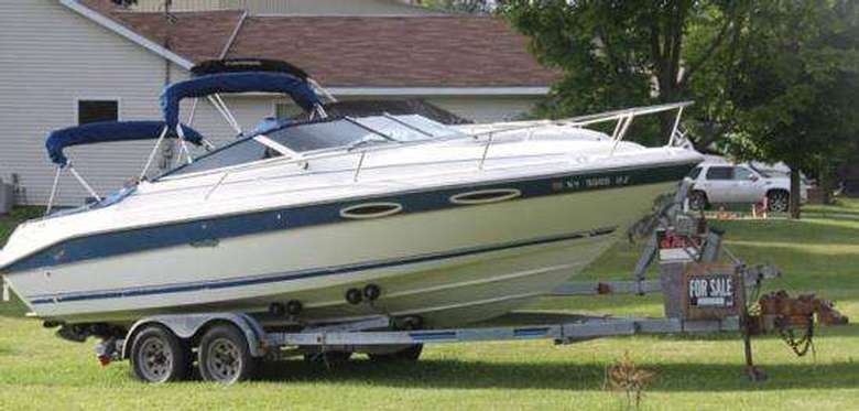 1993 Sea Ray 240 Overnighter - Lake George Fresh Water Boat - $8499 ...