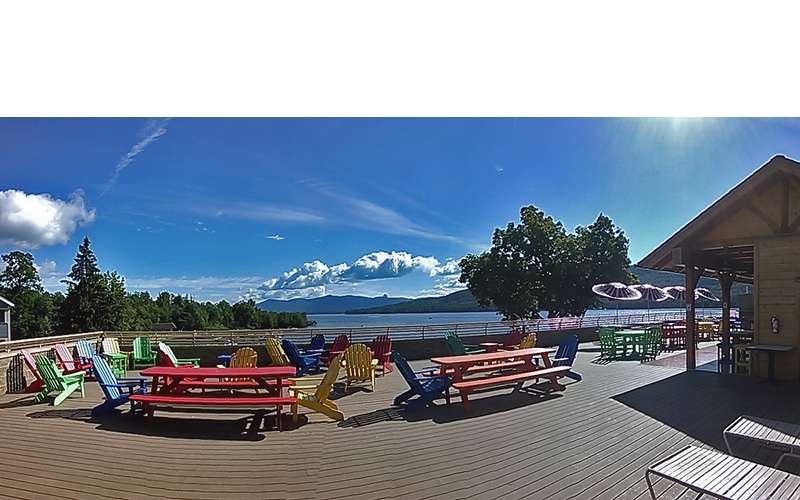 Restaurant in the Lake Village with Patio Dining at The Rooftop