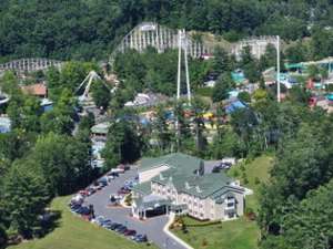 aerial view of country inn and suites and the great escape