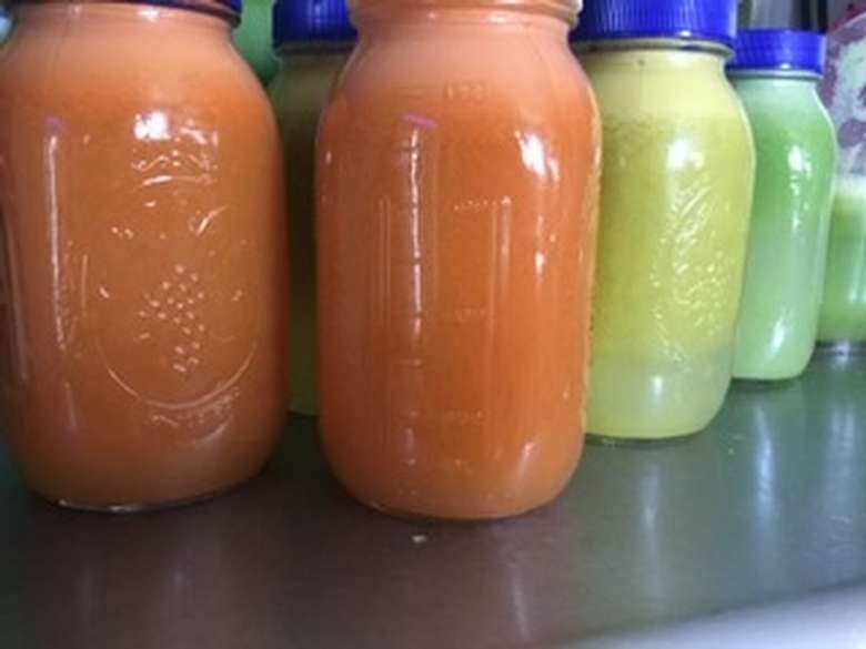 Juice cleanse in mason jars- drink the rainbow