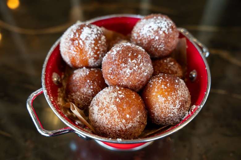 Zeppole