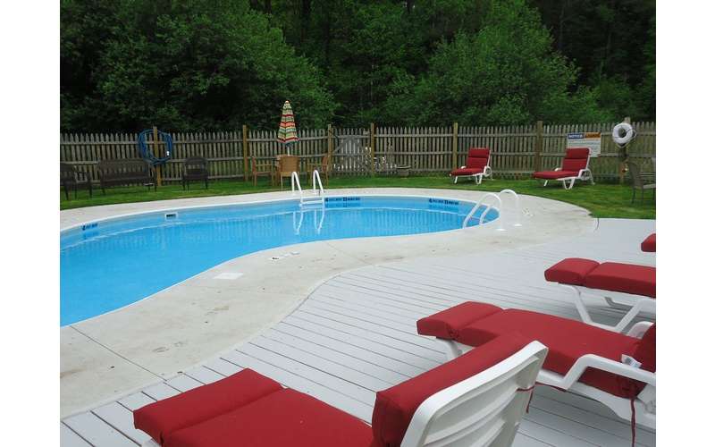 Adirondacks Lodge House Rental in Johnsburg, NY