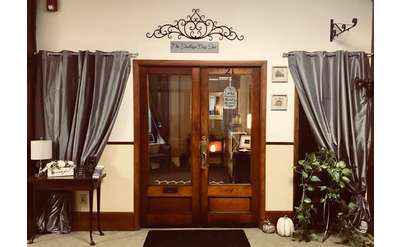 entrance of the saratoga day spa