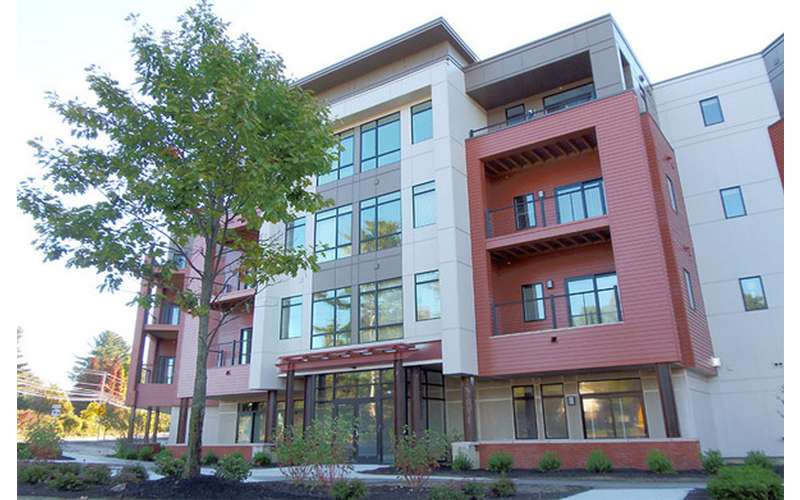 2 West Luxury Apartments in Saratoga Springs, NY