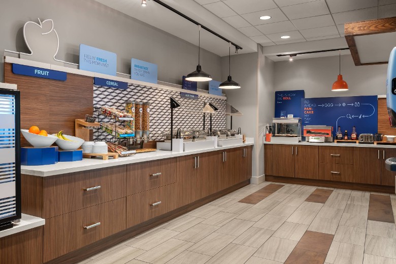 breakfast bar
