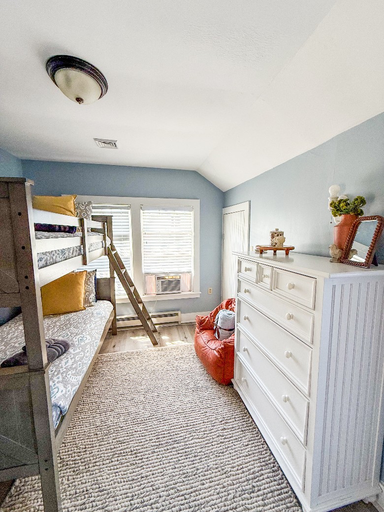 Second level twin over twin bunk room