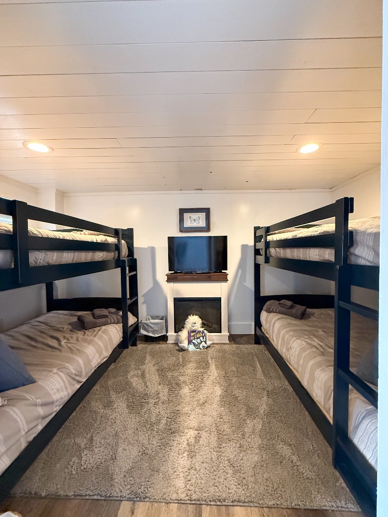 Two Twin Bunk Beds.