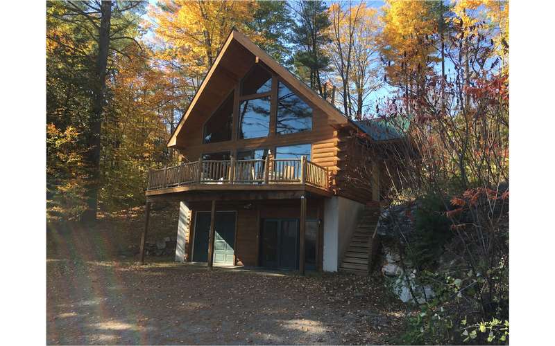 Contemporary Chalet on Schroon Lake - A Five-Bedroom ...