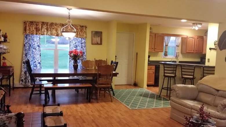 Ranch dining room area