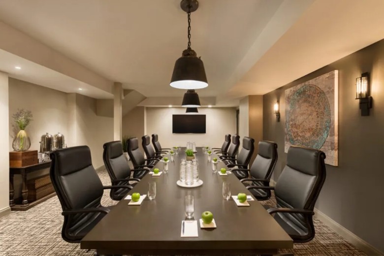 Paul Smiths meeting room at Hotel Saranac, corporate event space in Saranac Lake NY