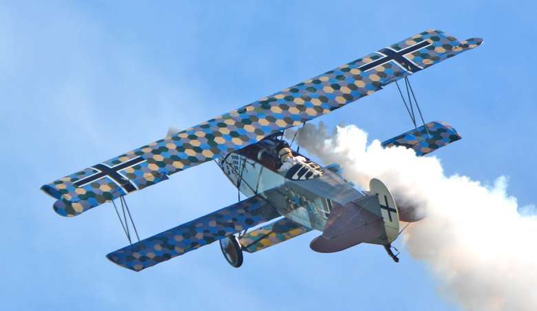 a fokker dvii airplane in flight