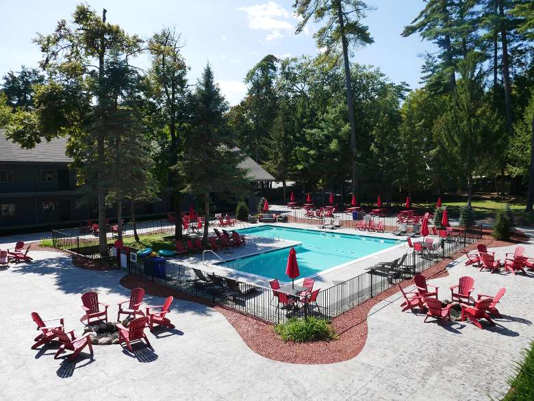 Hotel Courtyard, Heated Pool, Community Firepits, and BBQ Picnic Area