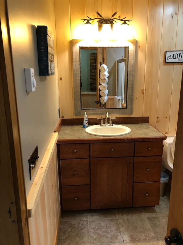 sink, mirror, and toilet