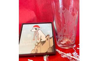 Nipper picture and glass