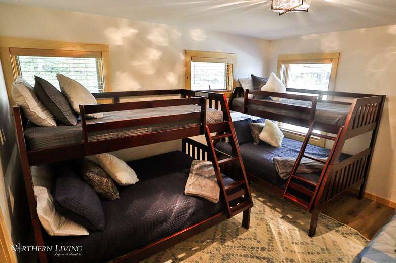 bedroom with two bunkbeds
