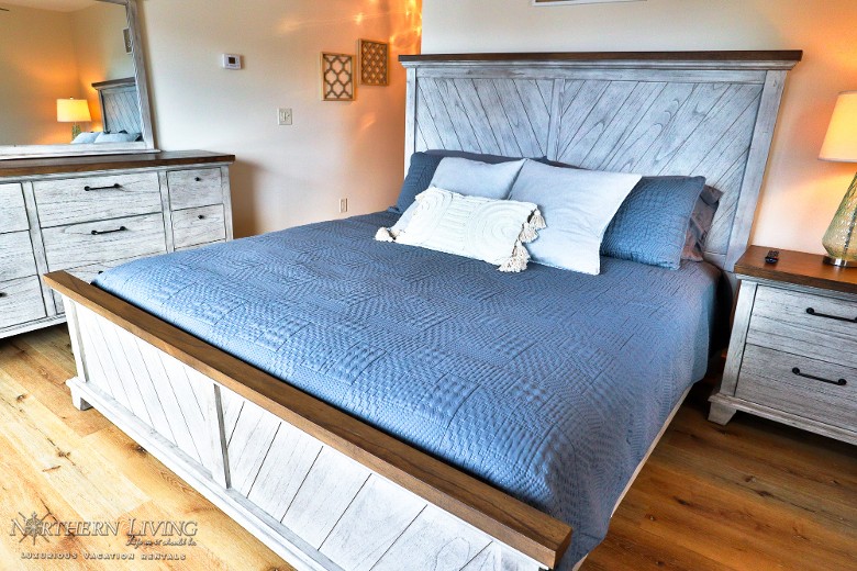Second level king bedroom
