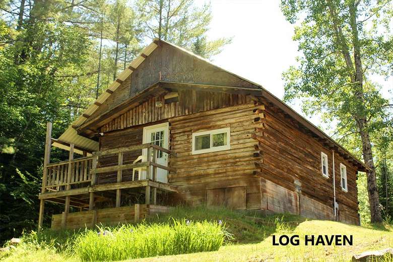 exterior of cabin named log haven