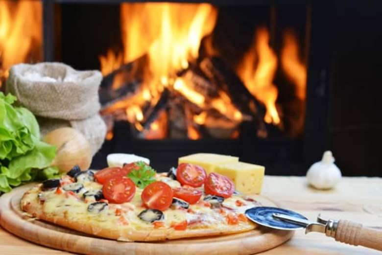 wood fired pizza with toppings