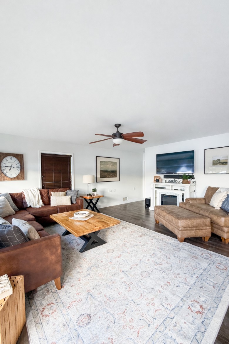 Lakefront Lookout main level living room