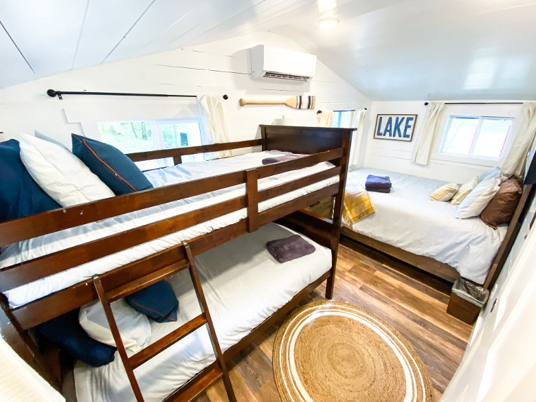Shoreline Chateau bunkbed room with twin over twin bunk bed, and queen bed.