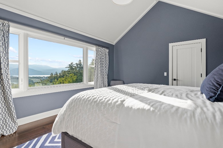 Second level king bedroom
