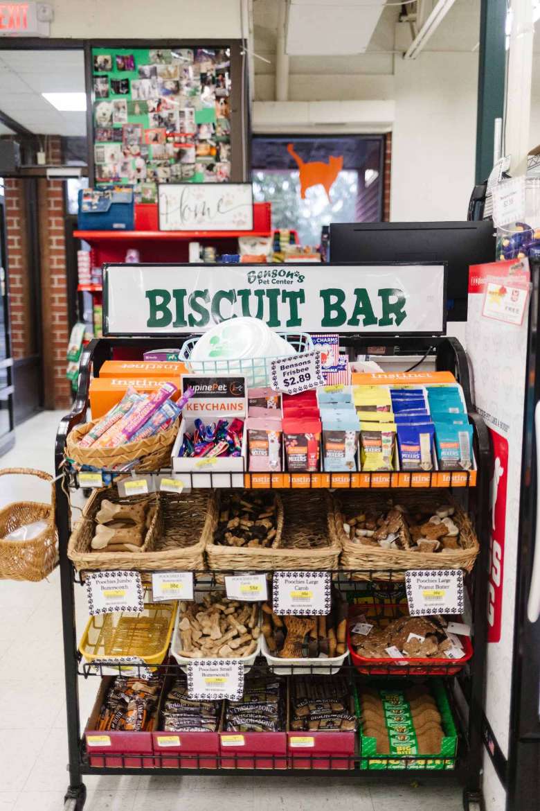 biscuit bar in a pet store
