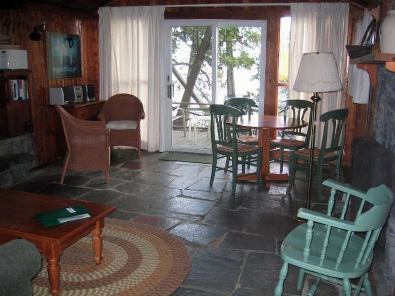 Living area in the Cedar cottage