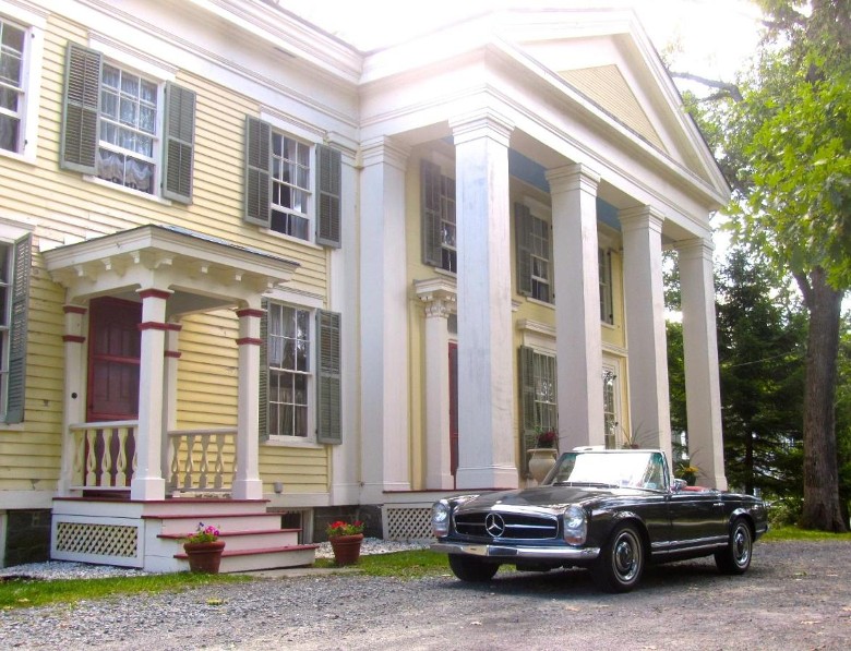 house with car out front