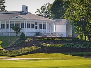 outside view of Hills and Hollows restaurant