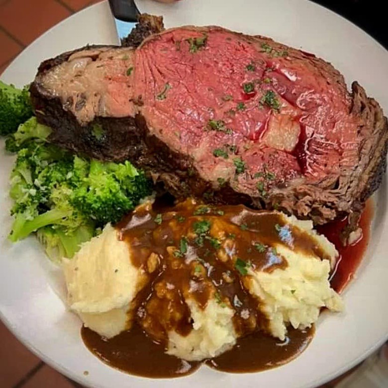 prime rib with mashed potatoes